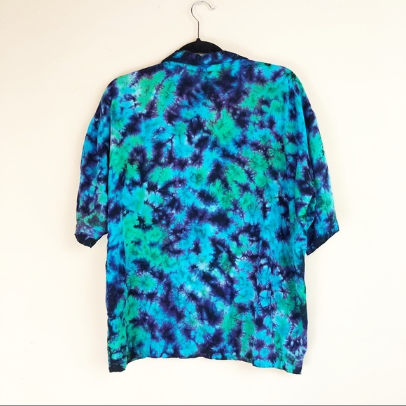 Vintage Style Tie Dye Button Down Short Sleeve - Picture 6 of 6
